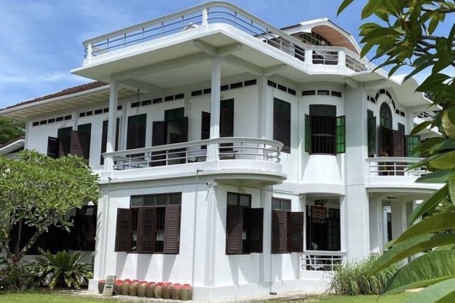 Desain Rumah Gaya Kolonial yang Berkelas