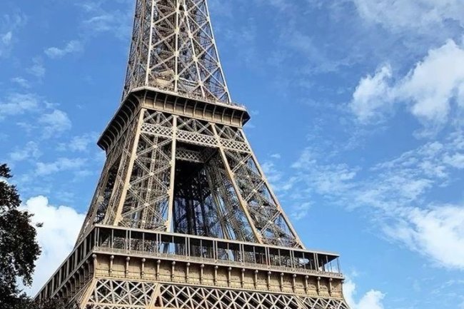 Menjelajahi Struktur Ikonik: Menara Eiffel dan Inovasi di Baliknya