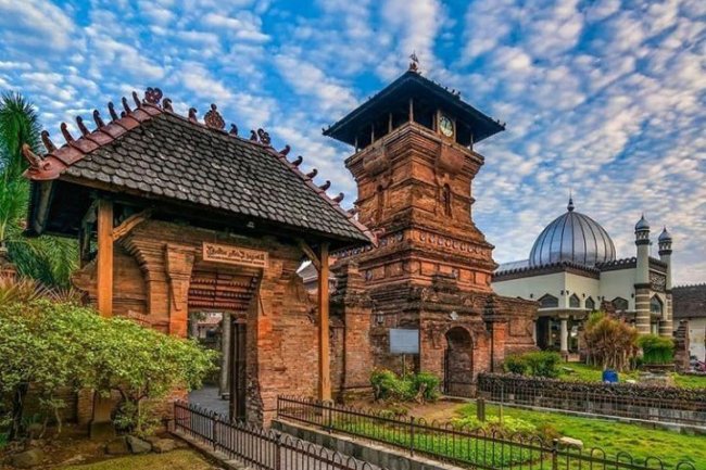 Arsitektur Islam: Kekayaan Seni dan Budaya dalam Desain