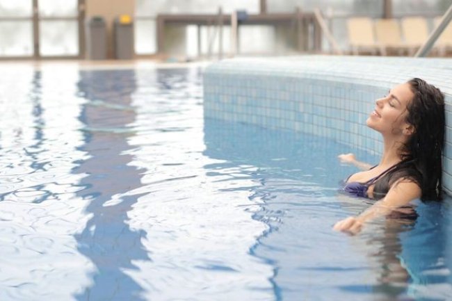Mengapa Berenang di Kolam Renang Dapat Meningkatkan Kesehatan Mental?