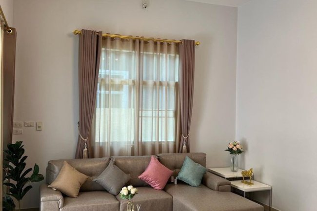 Rumah Kreatif dengan Bahan Daur Ulang