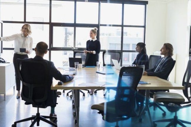 Cara Membangun Tim yang Solid di Kantor