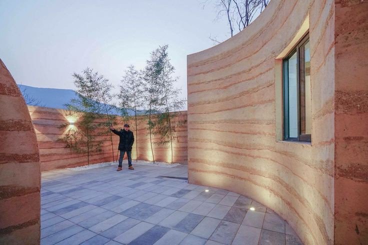 Arsitektur Rammed Earth: Menggunakan Tanah sebagai Material Bangunan